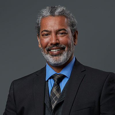Realtor Bobby Mathews portrait